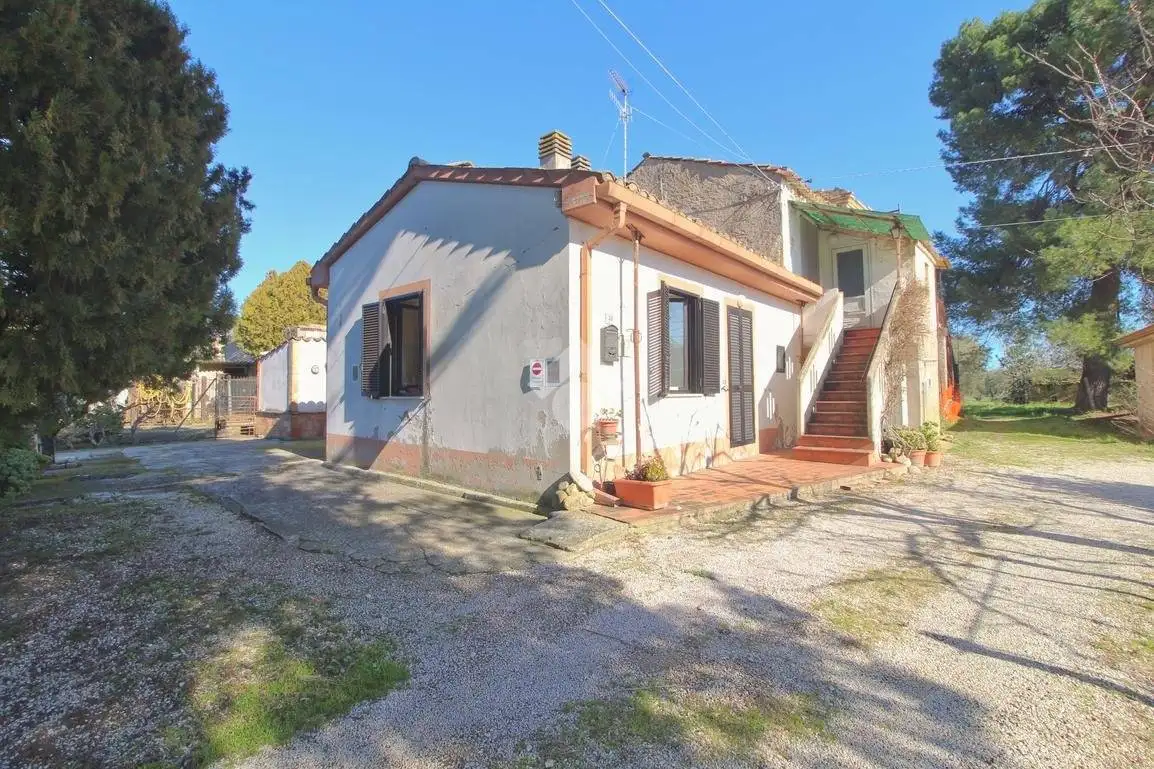 Casa indipendente in vendita a Mosciano Sant'Angelo