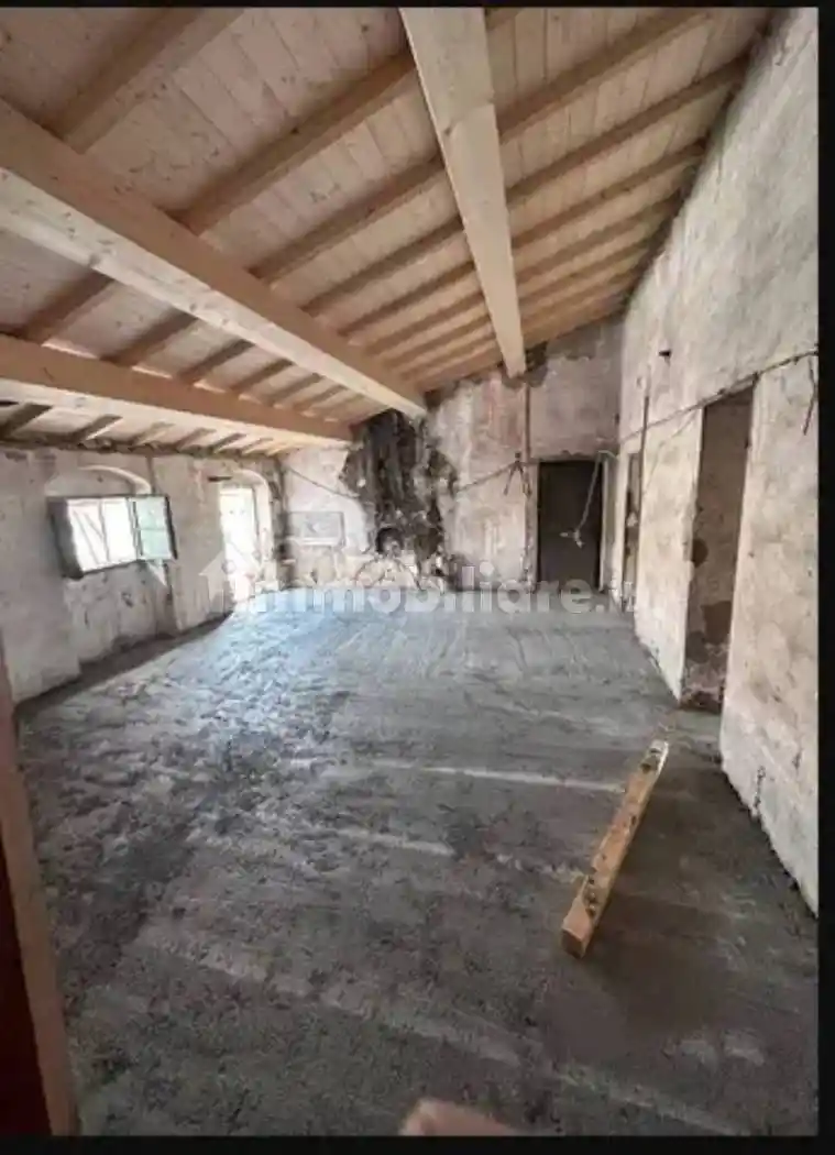 Appartamento in vendita a Montevarchi