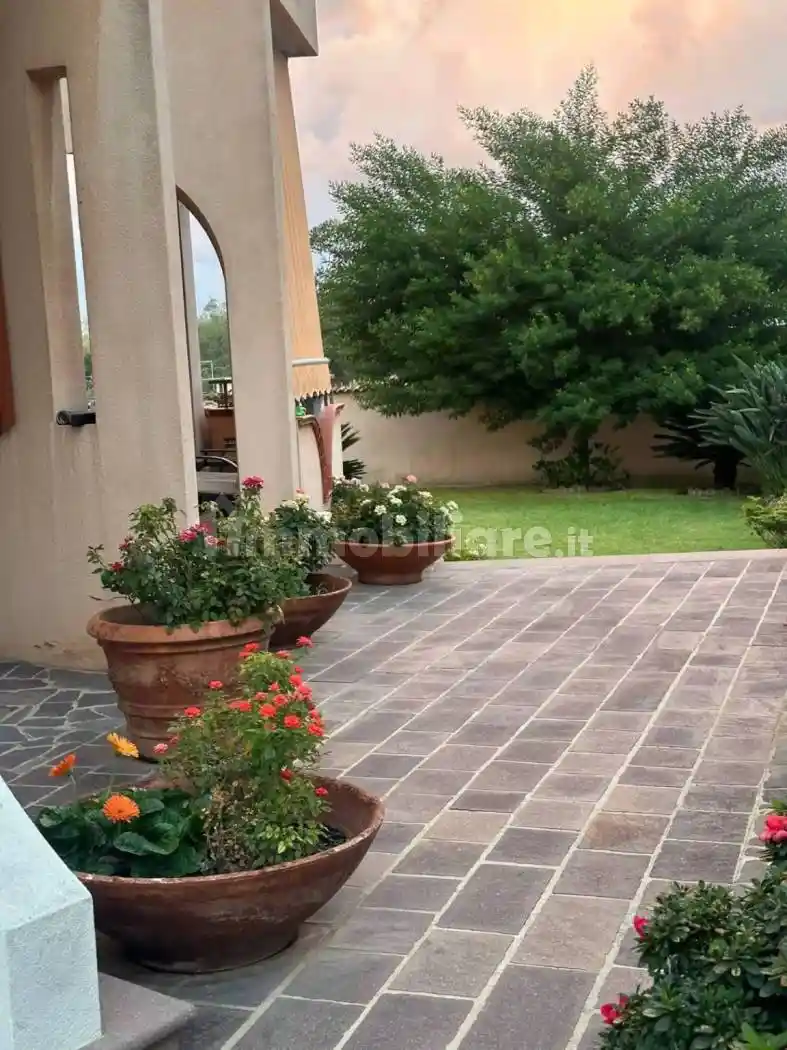 Villa unifamiliare via Ugo Foscolo, Gioia Tauro - foto 2