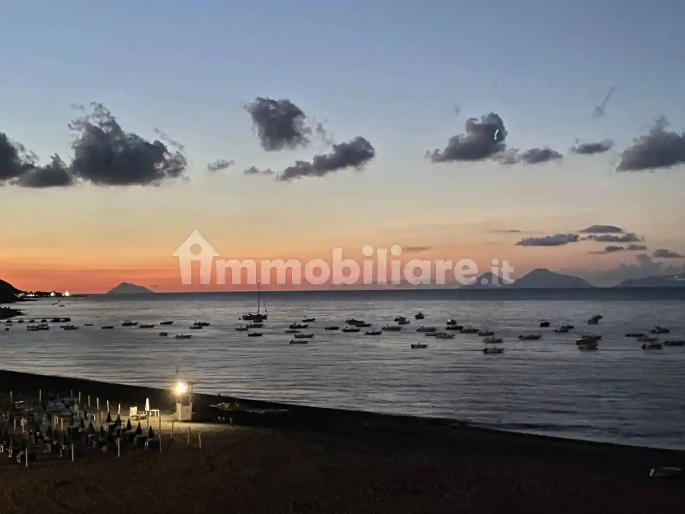 Palazzo - Edificio in vendita a Patti