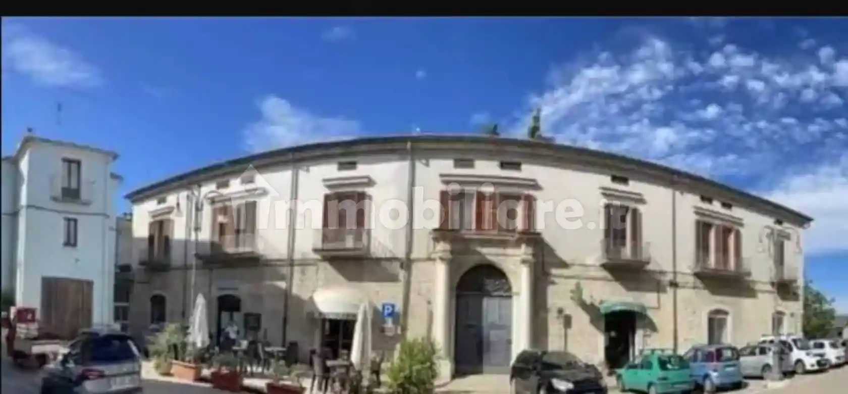 Palazzo - Edificio in vendita a Larino