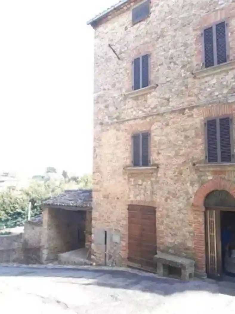 Casa indipendente in vendita a Ficulle