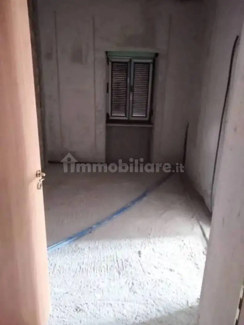 Quadrilocale via Poggio Picenze, Barisciano - foto 3