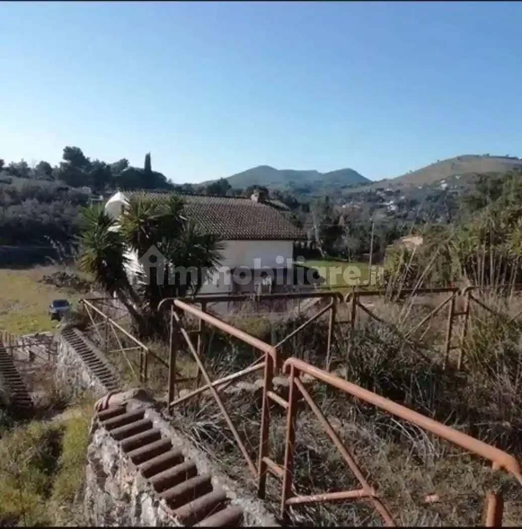 Villa in vendita a Itri