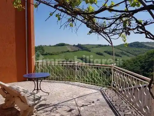 Casa indipendente in vendita a Salsomaggiore Terme