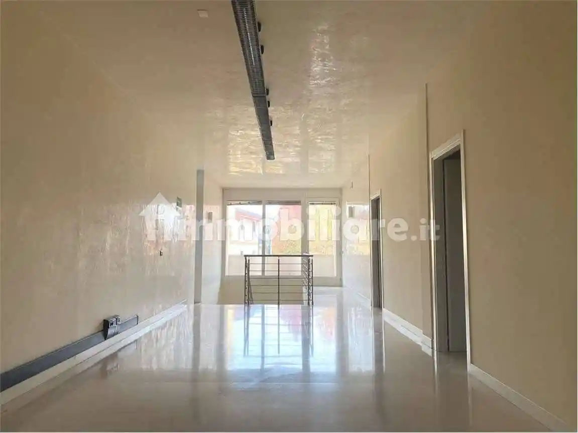 Quadrilocale ottimo stato, piano terra, Viale Verona, Vicenza - foto 4