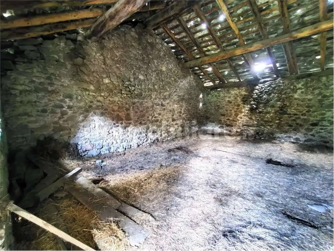 Rustico frazione Pesan, Quincod, Challand-Saint-Anselme - foto 2