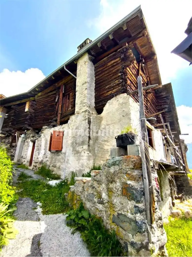 Rustico - Casale in vendita a Challand-Saint-Anselme