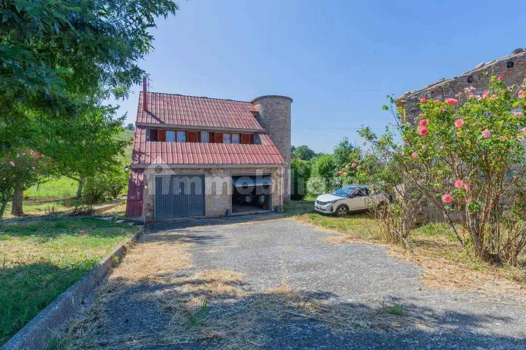 Villa in vendita a Roccaspinalveti