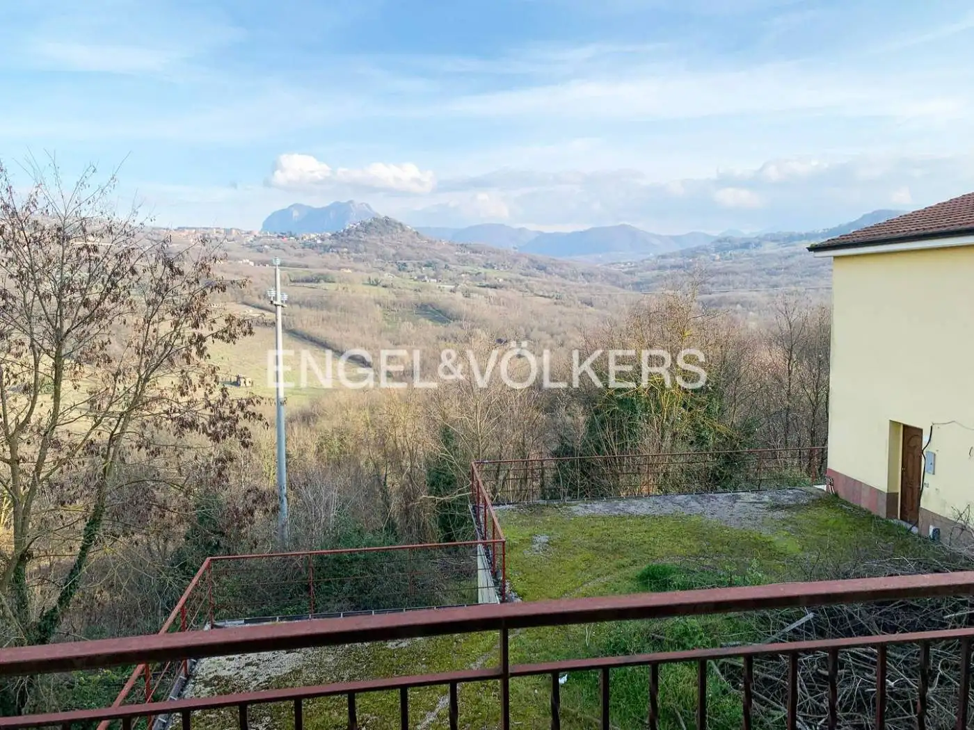 Appartamento in vendita a Pratola Serra