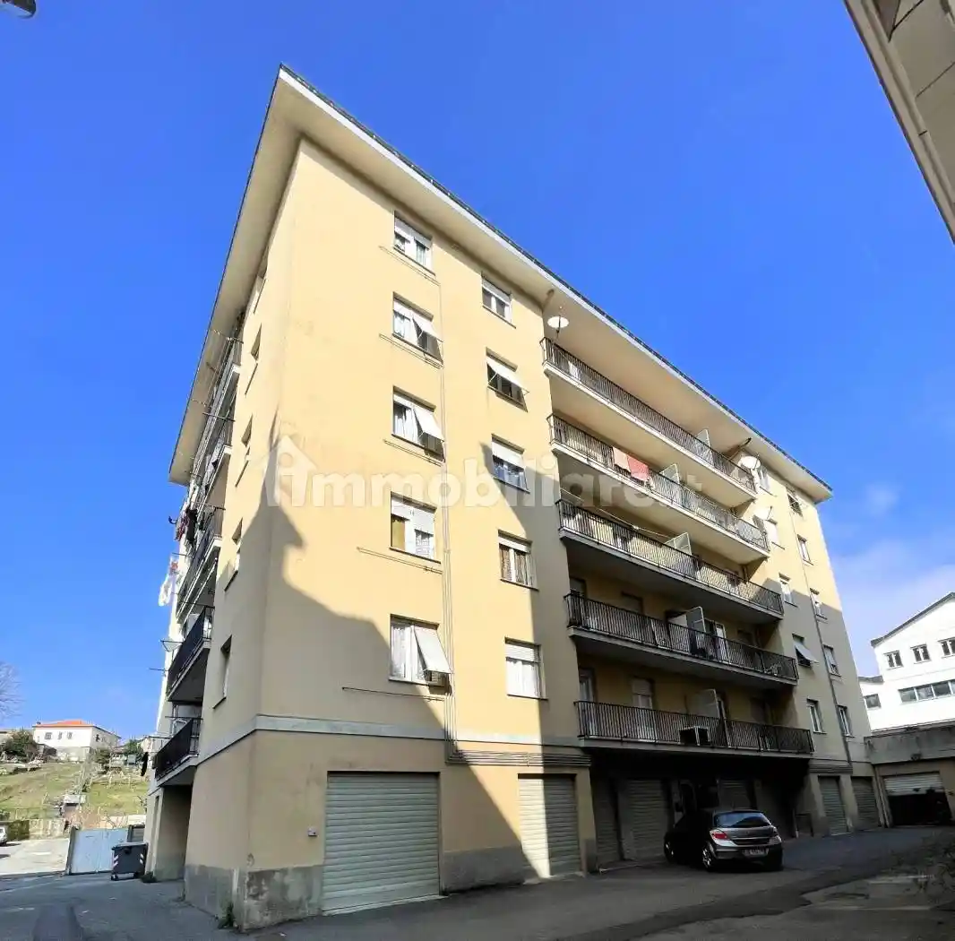 Appartamento in vendita a Busalla