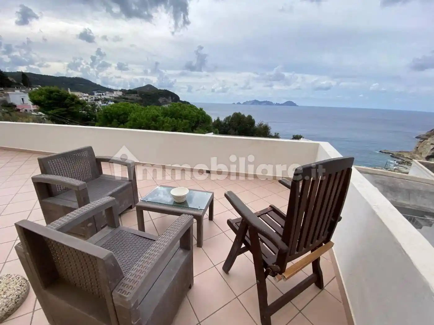 Appartamento in vendita a Ponza