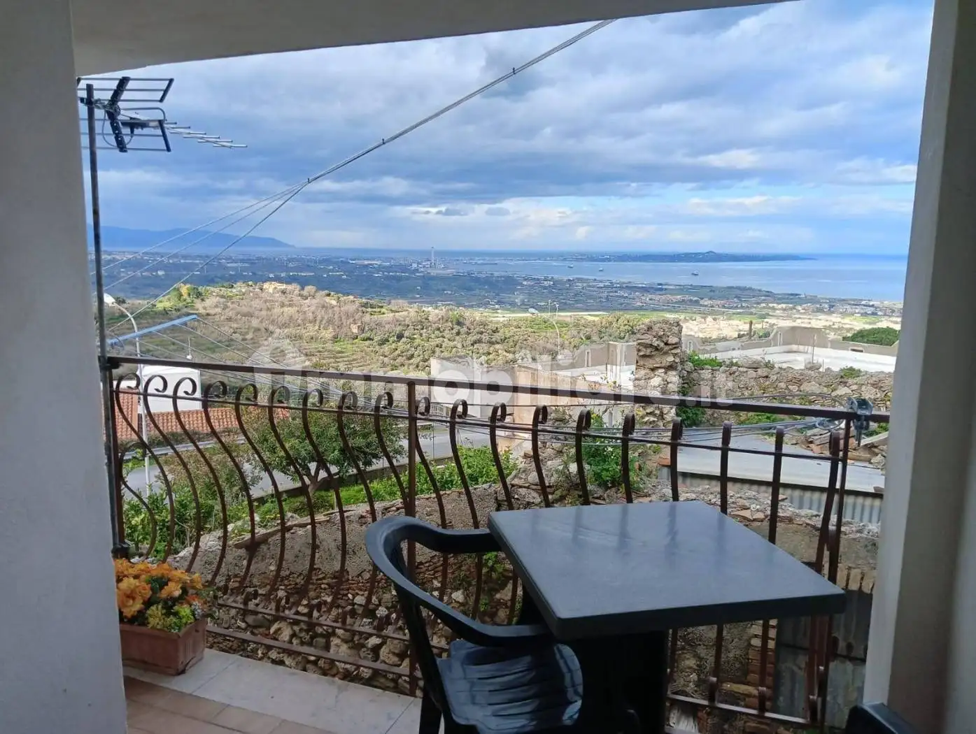 Casa indipendente in vendita a Valdina