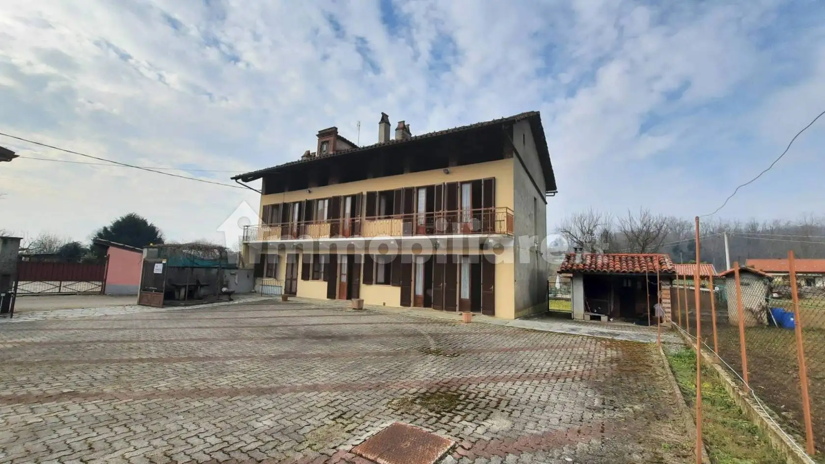Villa in vendita a Torre Canavese
