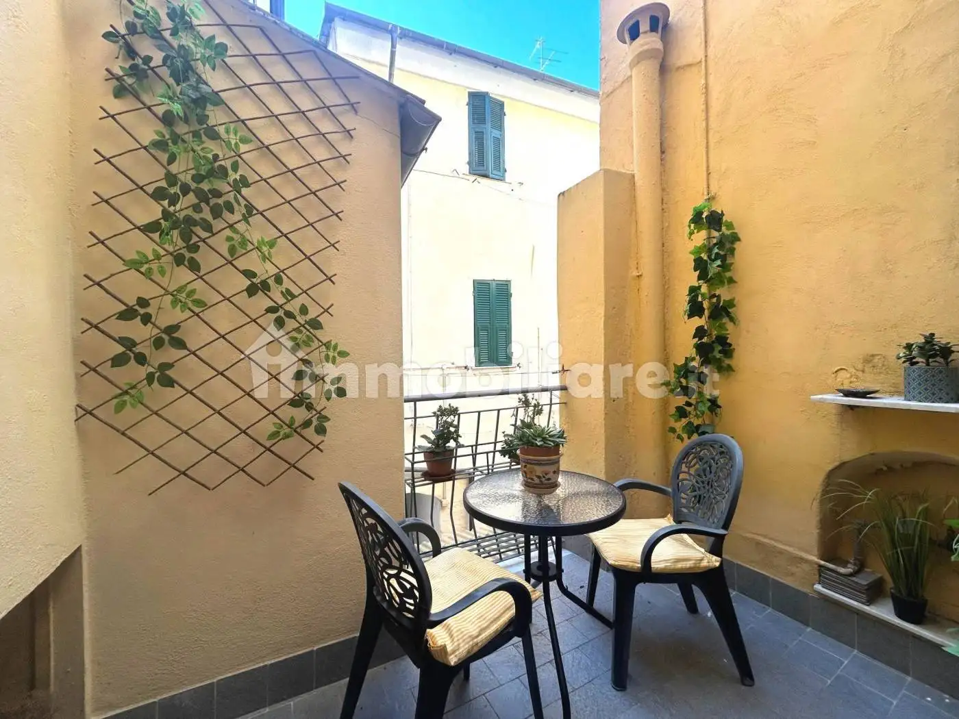 Appartamento in affitto a Alassio