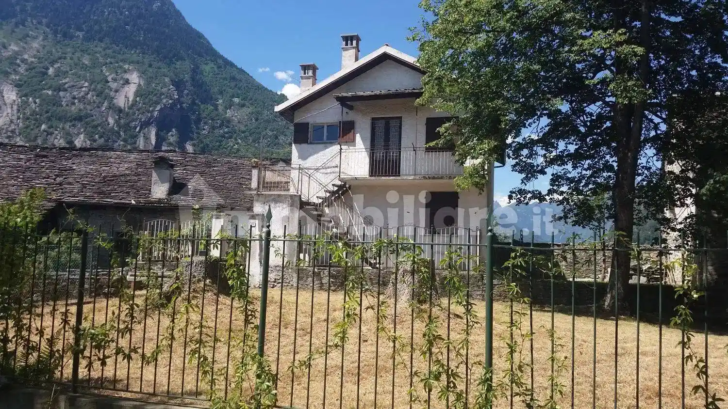 Villa in vendita a Montecrestese