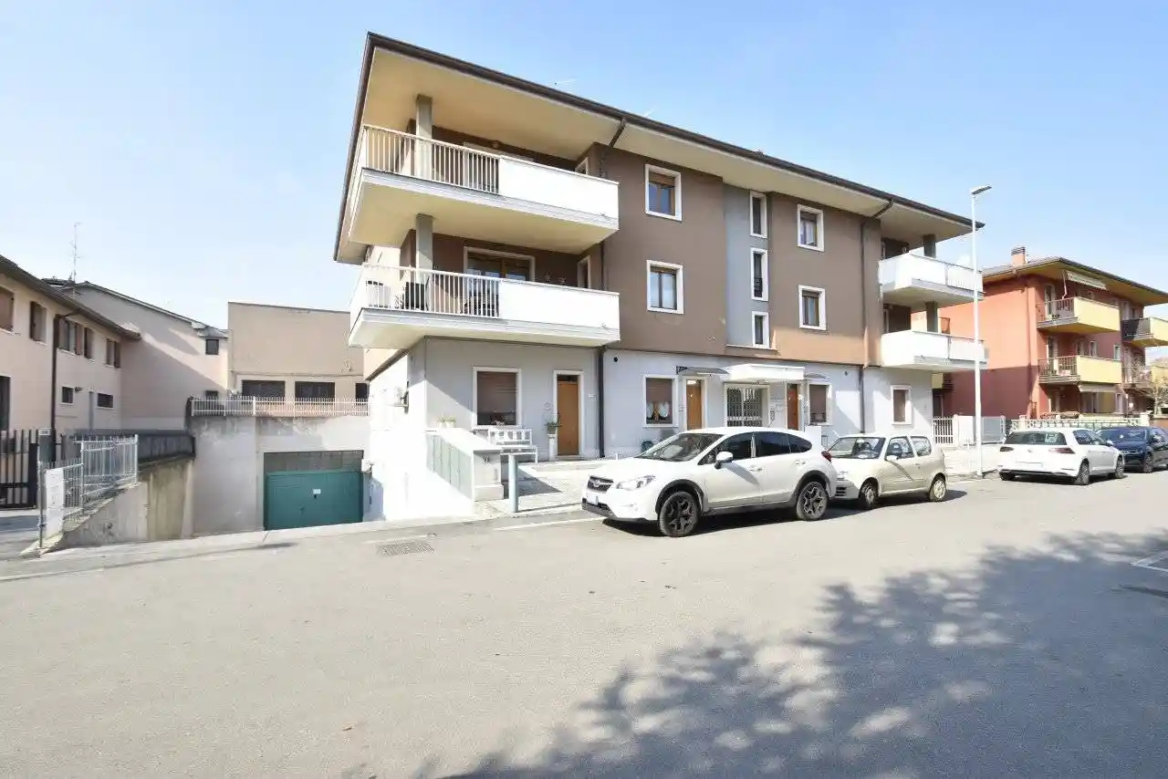 Appartamento in vendita a Bussolengo