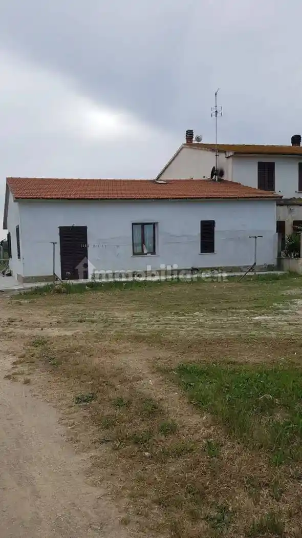 Rustico - Casale in vendita a Piombino
