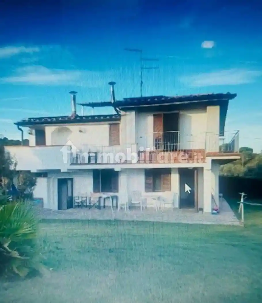 Rustico - Casale in vendita a Follonica