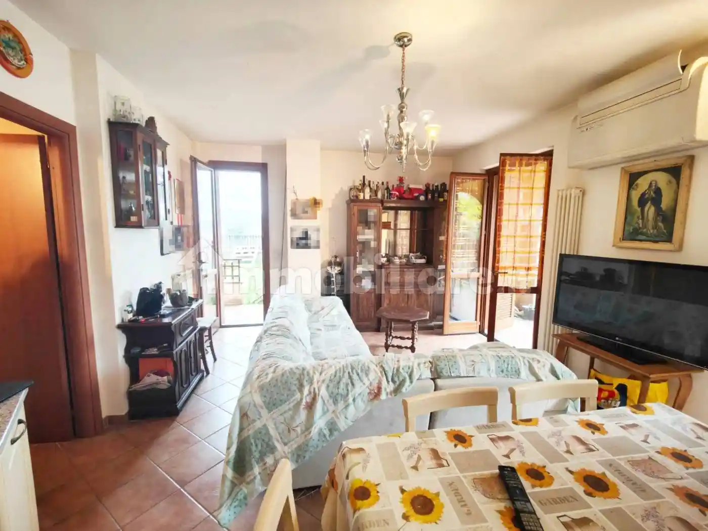 Appartamento in vendita a Bucine