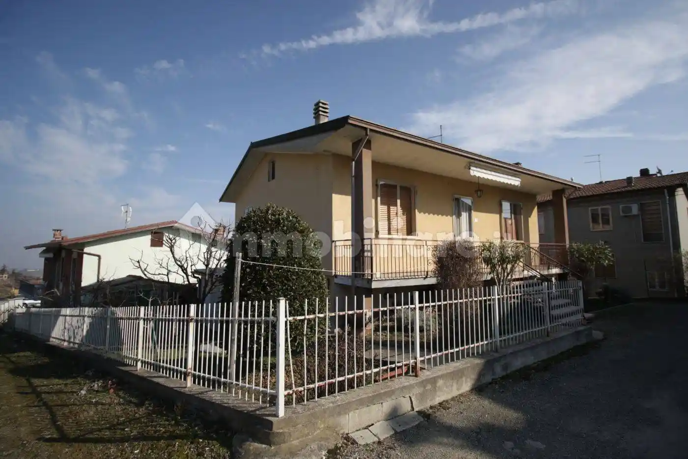 Villa in vendita a Ziano Piacentino