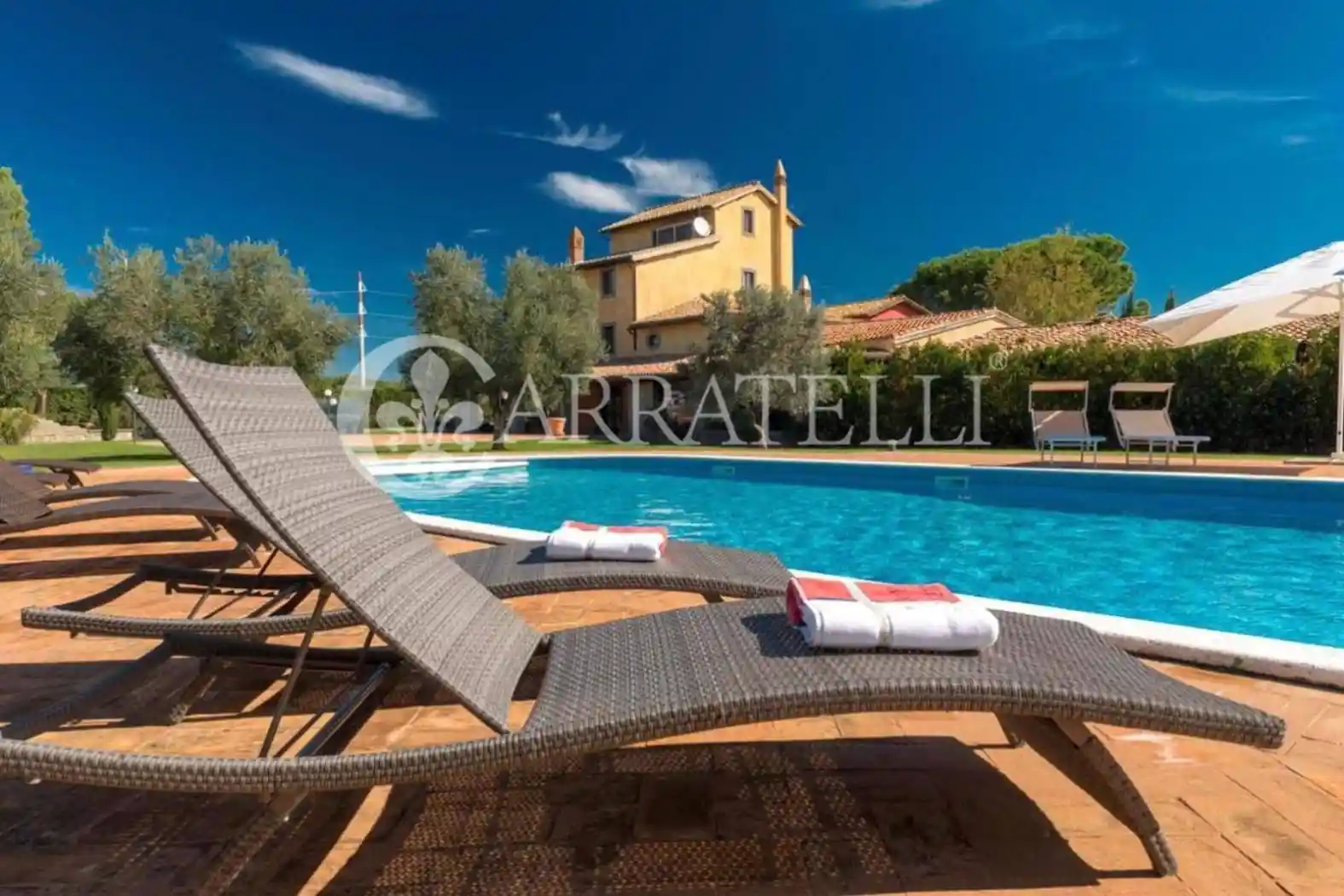 Palazzo - Edificio in vendita a Viterbo