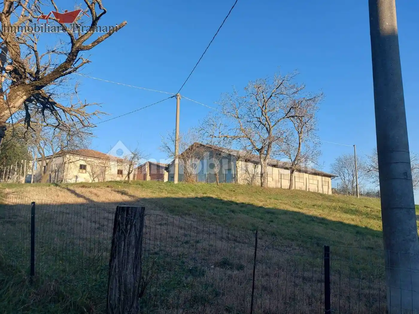 Rustico - Casale in vendita a Borgonovo Val Tidone