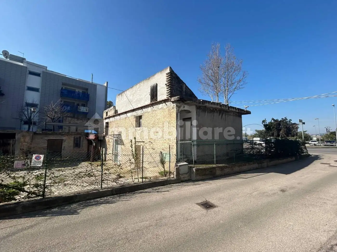 Rustico - Casale in vendita a San Giovanni Teatino