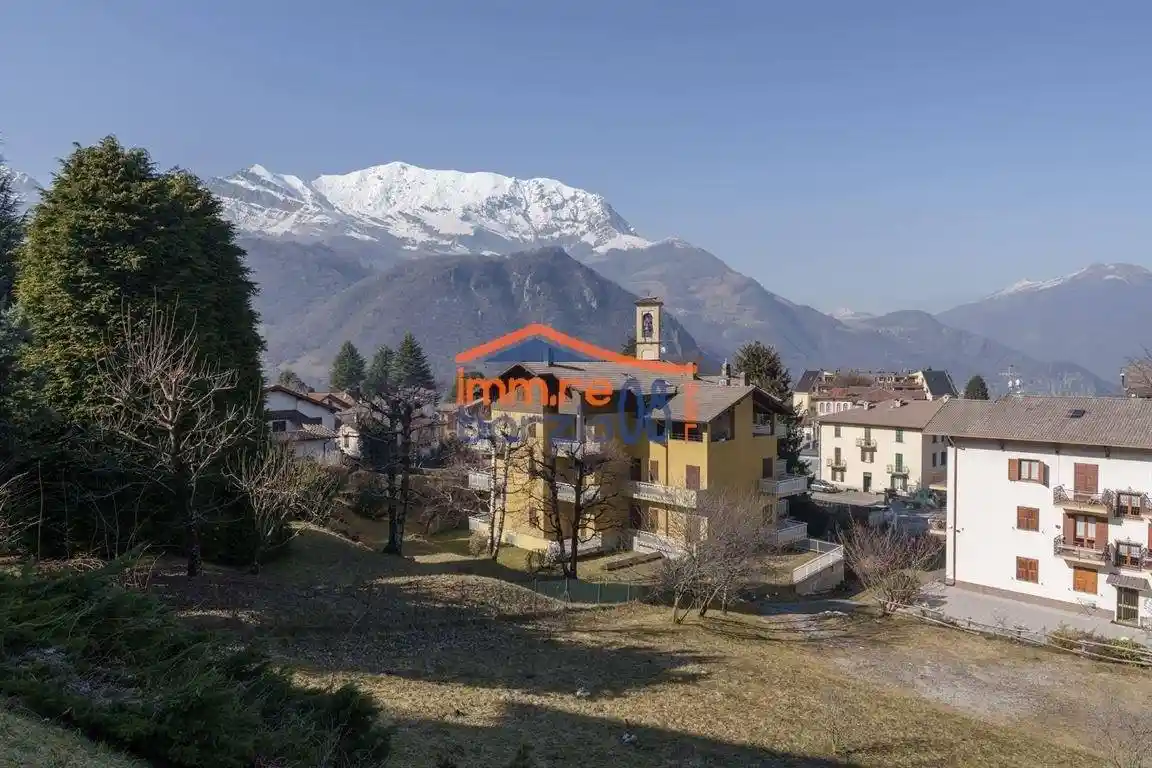 Appartamento in vendita a Cremeno