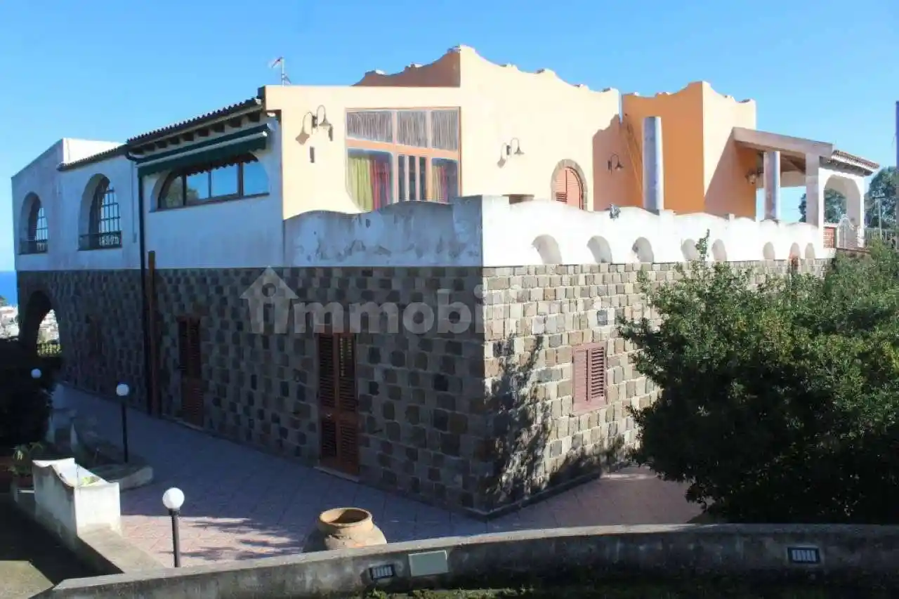 Villa in vendita a Lipari