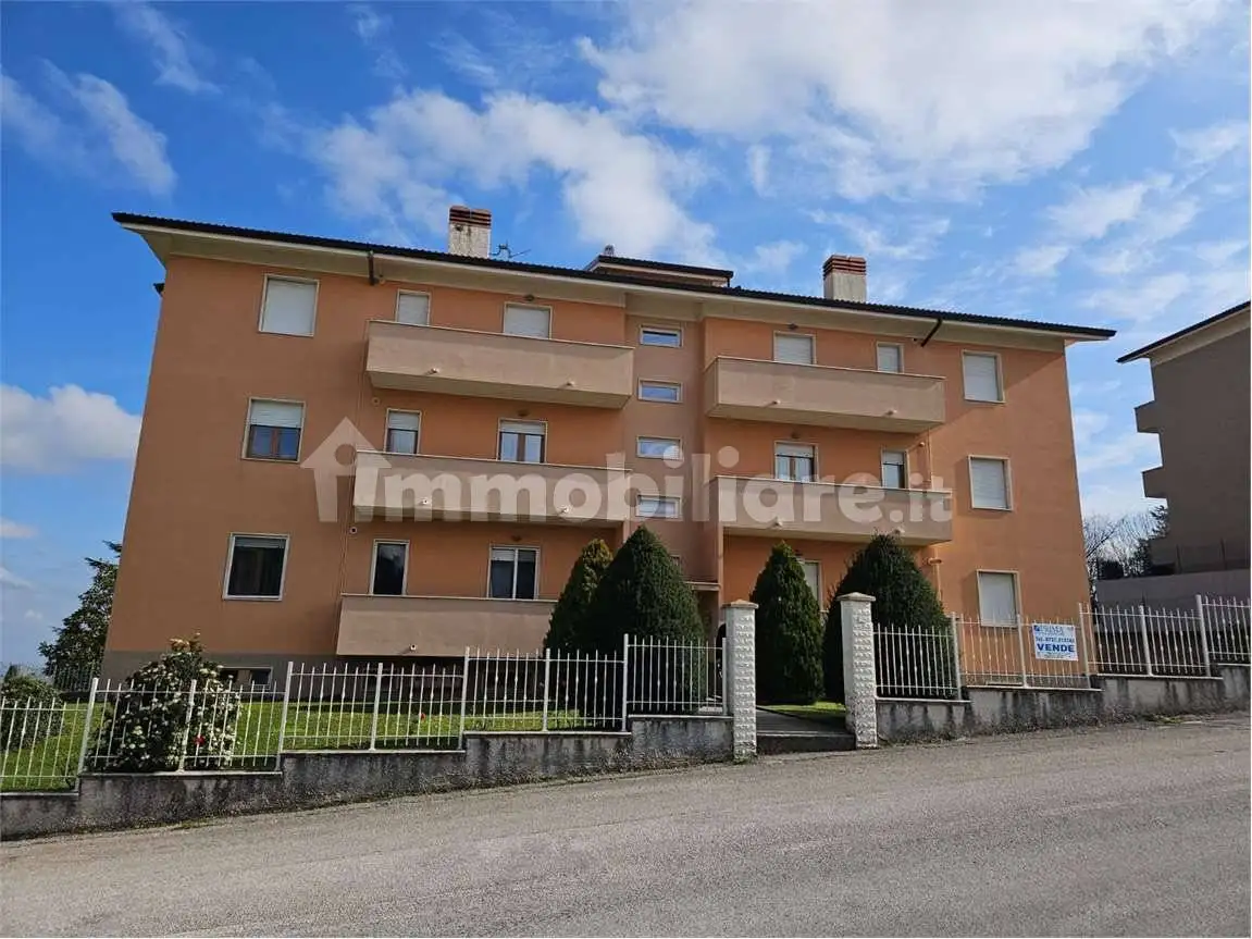 Appartamento in vendita a Poggio San Marcello