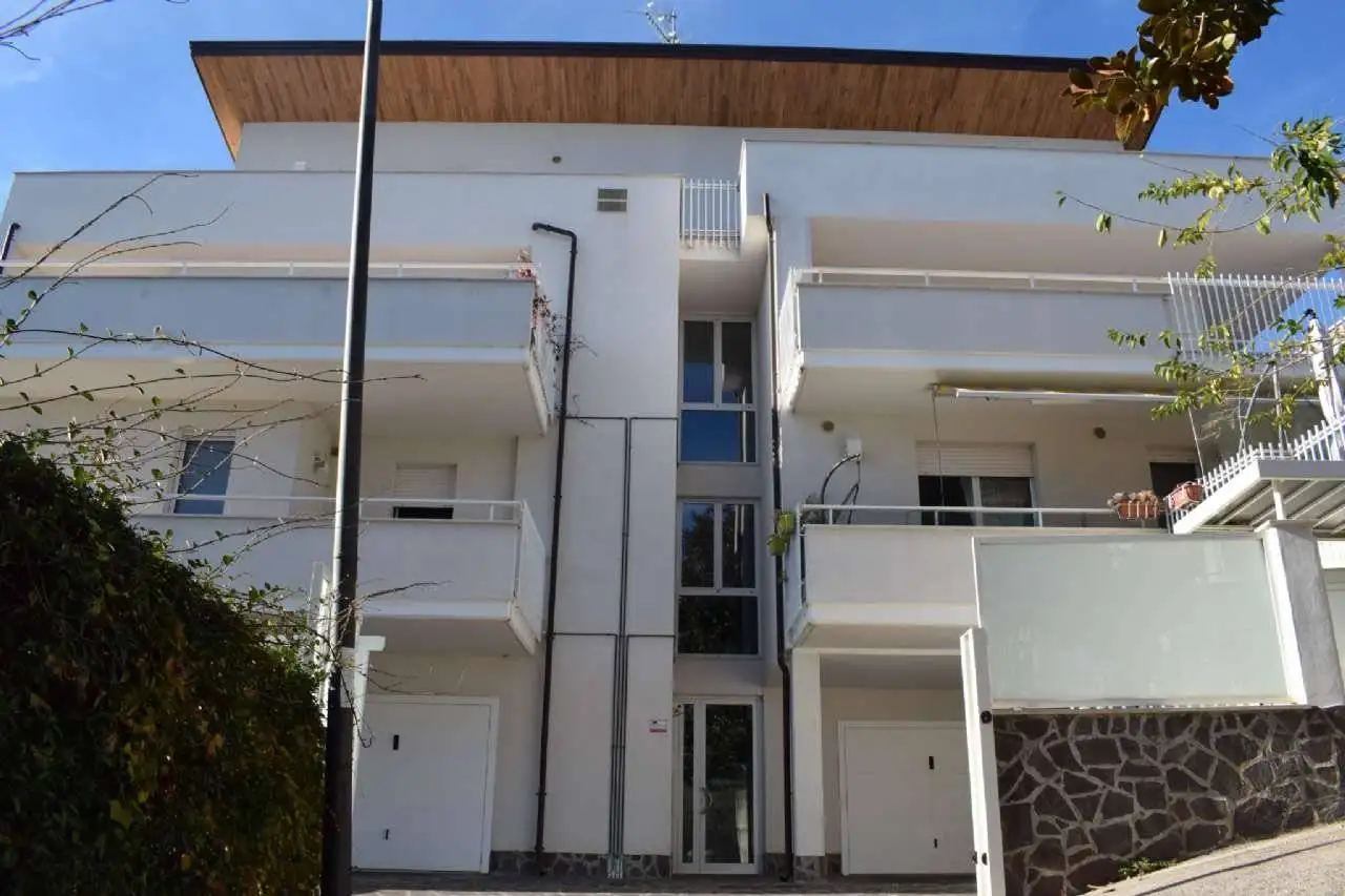 Appartamento in vendita a Pescara