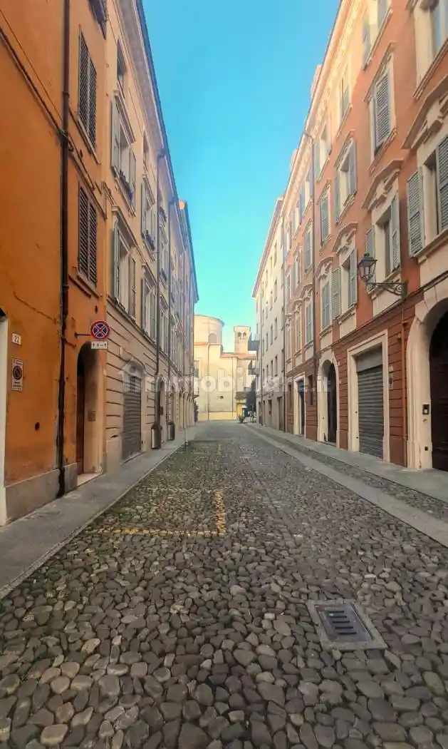 Appartamento in vendita a Modena