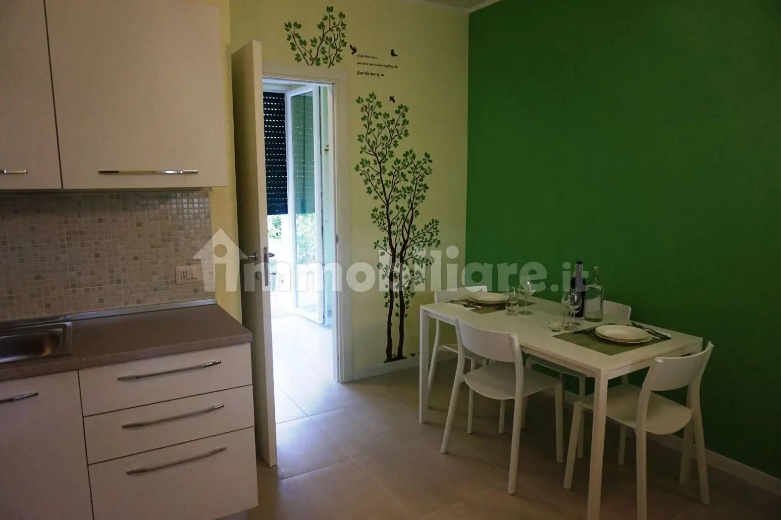 Trilocale via Giacomo Leopardi 30, Appignano - foto 2