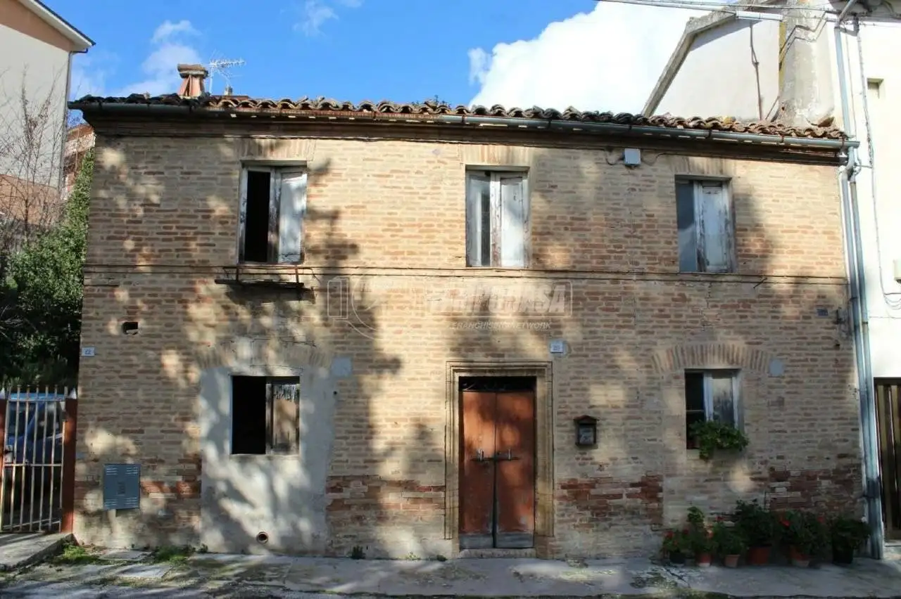 Appartamento in vendita a Montecarotto