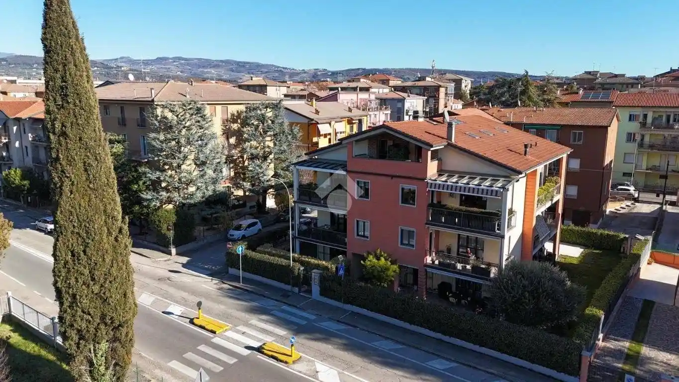 Appartamento in vendita a Verona