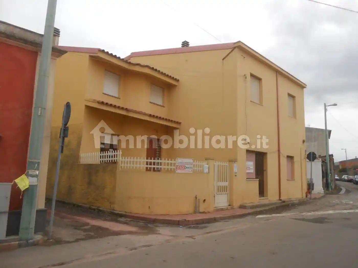 Appartamento via Eleonora 210, Uras - foto 2