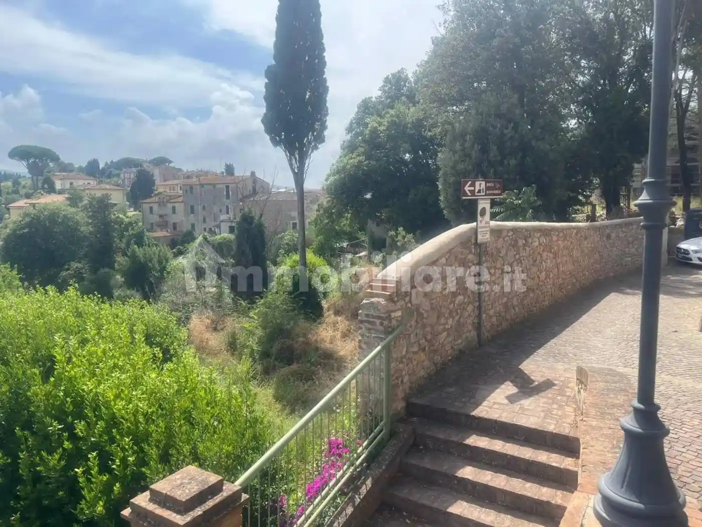 Villa in vendita a Terricciola