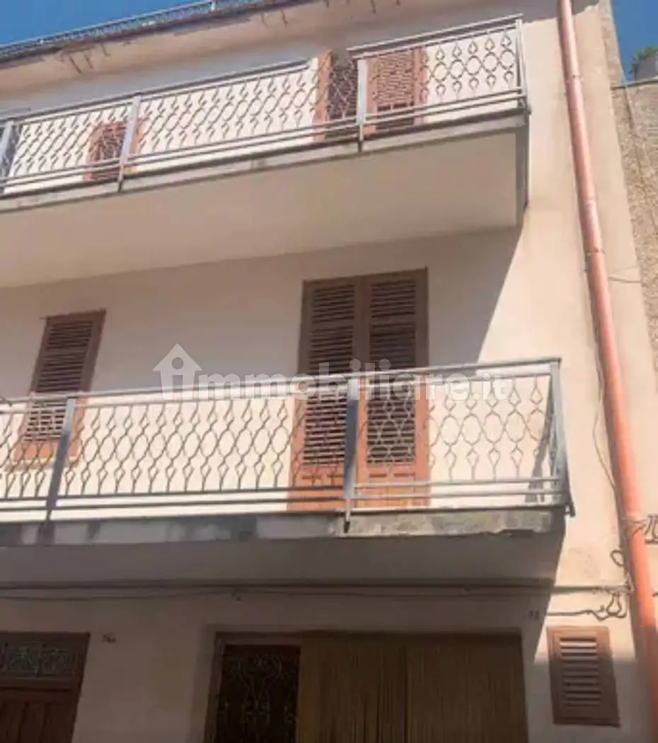 Appartamento in vendita a Baucina