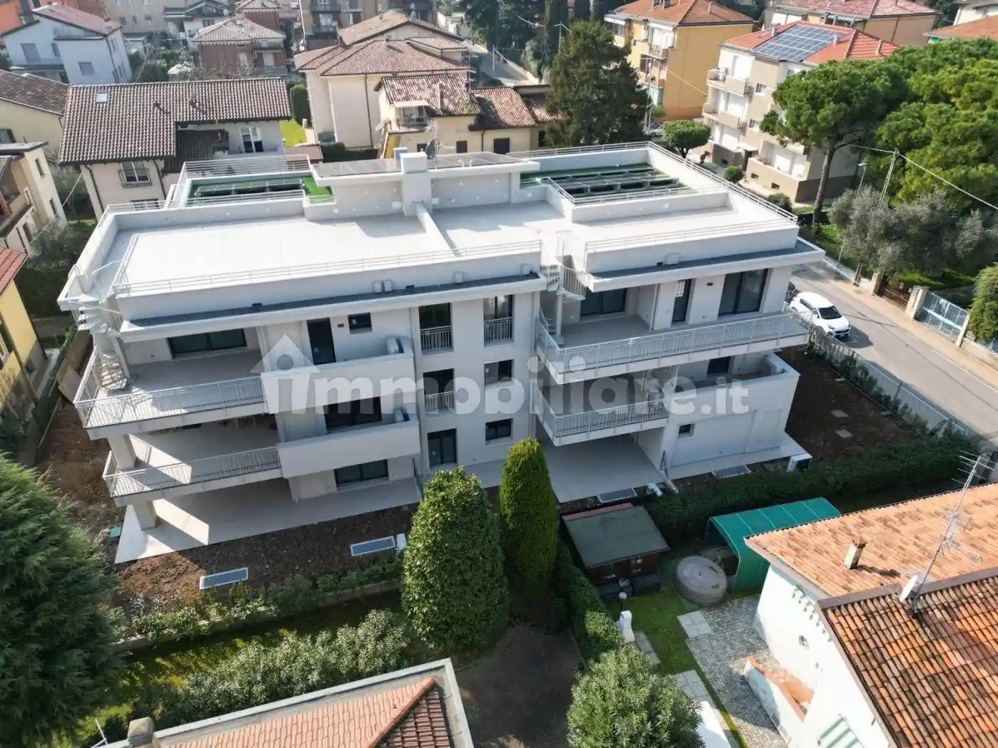 Appartamento in vendita a Desenzano del Garda