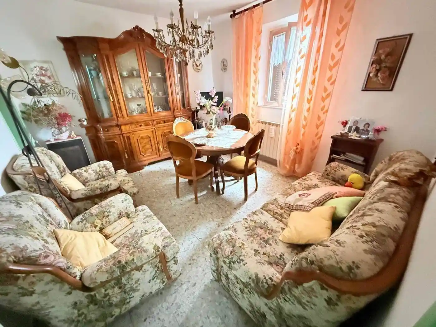 Casa indipendente in vendita a Urbino