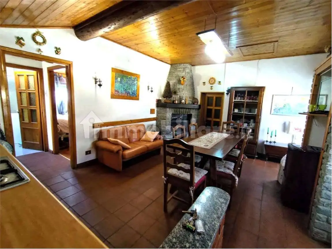 Trilocale frazione Villa, Villa Nabian, Challand-Saint-Victor - foto 2