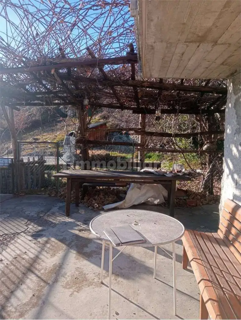 Terratetto unifamiliare frazione Abaz, Challand-Saint-Victor - foto 2