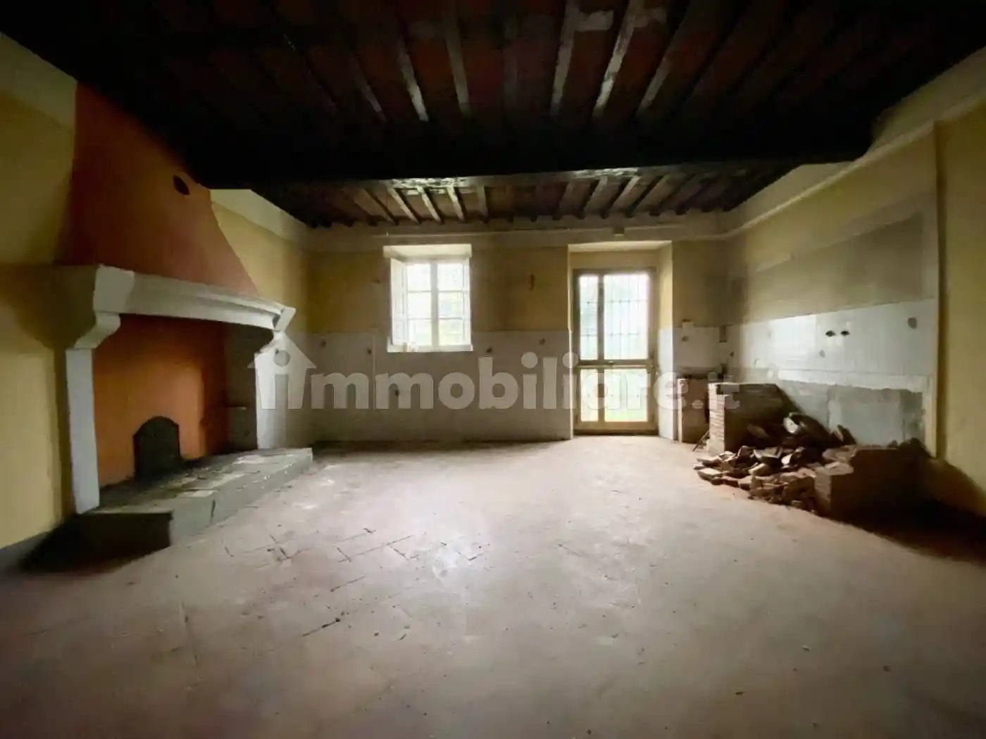 Casa indipendente in vendita a Lucca