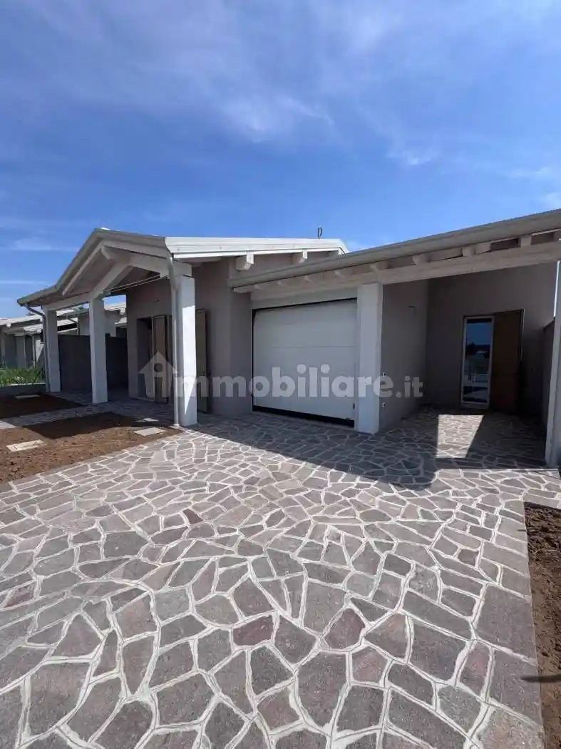 Villetta a schiera in vendita a Canneto sull'Oglio