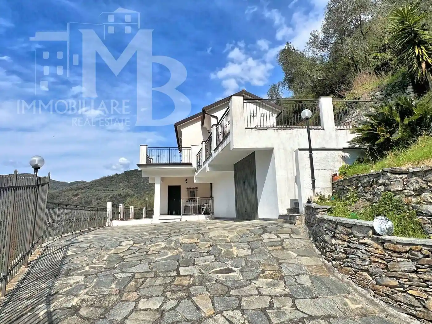 Villa in vendita a Avegno