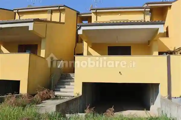 Villetta a schiera - foto 2