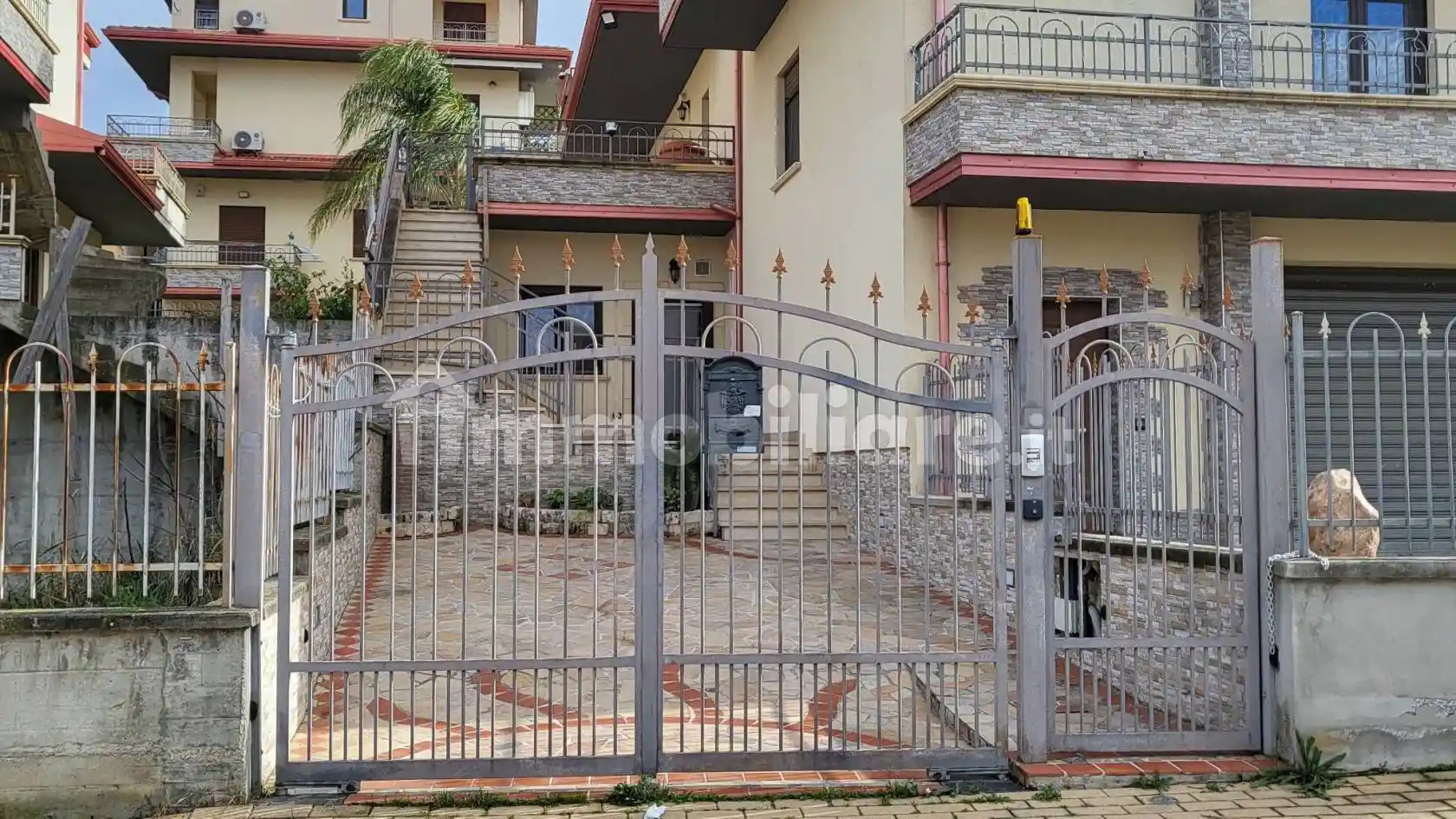 Appartamento in vendita a Rose