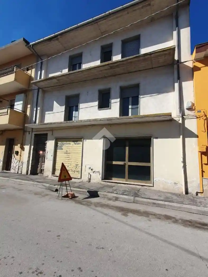 Palazzo - Edificio in Vendita - foto 2