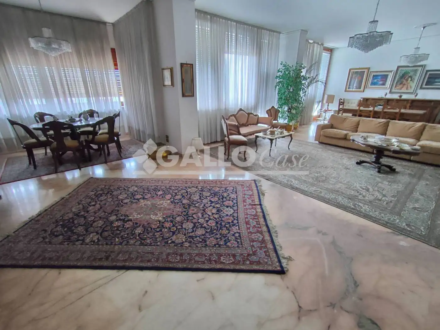 Appartamento in vendita a Cosenza